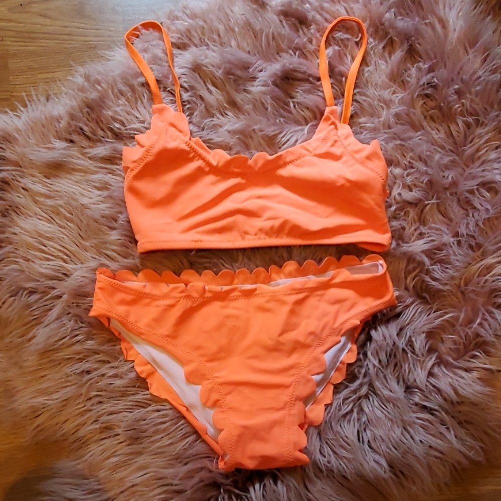 Women's swim suit